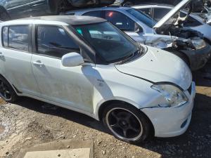2006 Suzuki Swift image 1