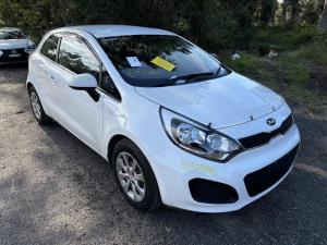 2014 Kia Rio image 1