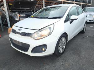 2014 Kia Rio UB image 1