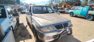 2005 Ssangyong Musso image 1