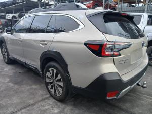 2025 Subaru Outback 7TH GEN image 1