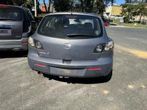 2006 Mazda 3 image 1