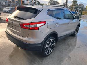 2016 Nissan Qashqai J11 image 1