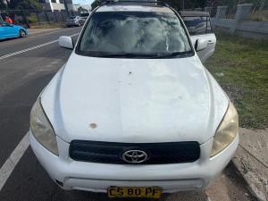 2006 Toyota Rav4 image 1