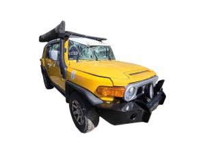 2012 Toyota Fj Cruiser GSJ15R image 1