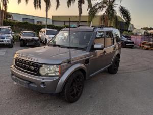 2009 Land Rover Discovery 3.0 TDV6 HSE image 1