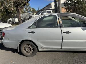 2004 Toyota Camry image 1