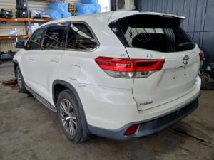 2017 Toyota Kluger GSU50/GSU55 image 1