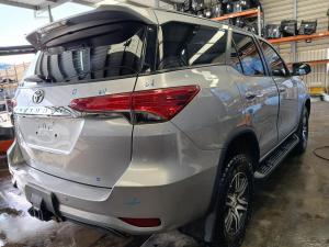 2017 Toyota Fortuner GUN156R image 1