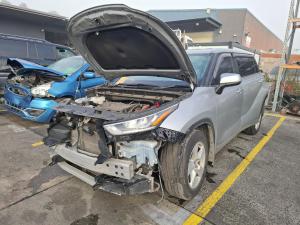 2023 Toyota Kluger image 1