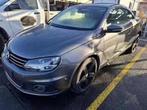 2013 Volkswagen Eos 1F image 1
