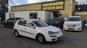 2004 Volkswagen Golf 1.9 TDI COMFORTLINE image 1