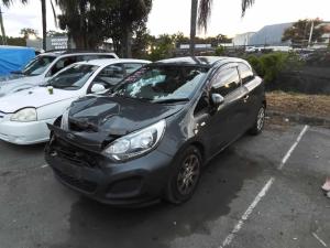 2014 Kia Rio S image 1