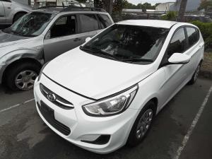 2015 Hyundai Accent ACTIVE image 1