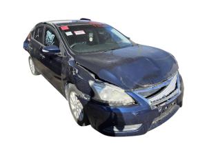 2014 Nissan Pulsar B17 ST image 1