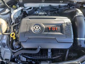 2015 Volkswagen Golf GEN 7 image 1