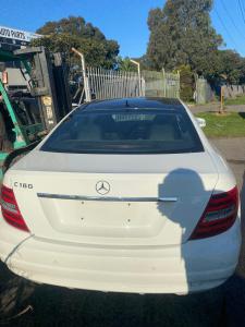 2011 Mercedes Benz C180 image 1
