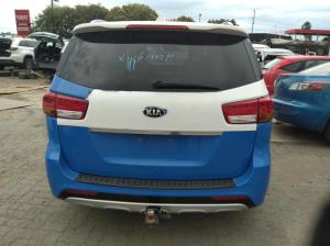 2015 Kia Carnival YP image 1
