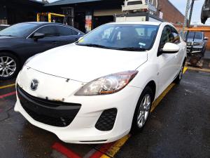2012 Mazda 3 BL image 1