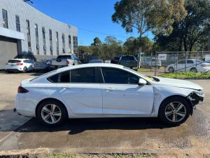2020 Holden Commodore VB image 1