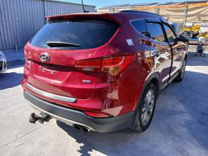 2014 Hyundai Santa Fe DM image 1