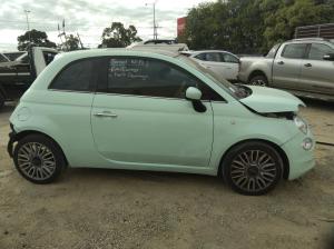 2019 Fiat 500 image 1