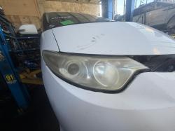 2006 Toyota Tarago image 1