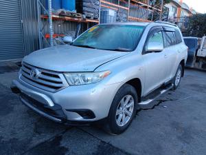 2010 Toyota Kluger GSU40/GSU45 image 1