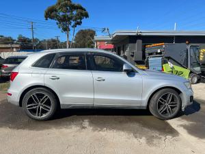 2009 Audi Q5 8R image 1