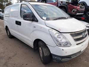 2011 Hyundai image 1