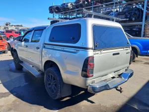 2013 Toyota Hilux 1KD-FTV image 1