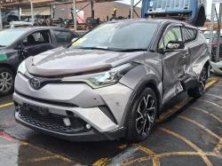 2017 Toyota C-hr NGX50R image 1