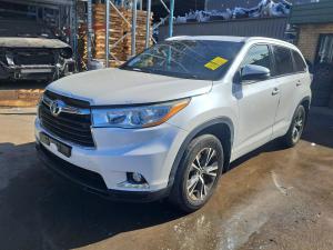 2016 Toyota Kluger GSU50/GSU55 image 1