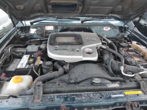 2001 Nissan Patrol GU image 1