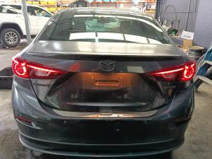 2016 Mazda Mazda3 BM image 1