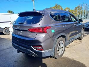 2019 Hyundai Santa Fe TM image 1
