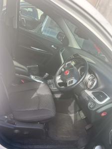 2014 Fiat Freemont image 1