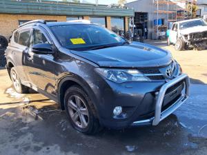 2013 Toyota Rav4 XA40 image 1