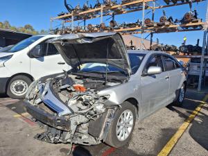 2010 Toyota Camry AHV40R image 1