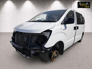 2016 Hyundai Iload 2.5DT D4CB AUTO 5SPD RWD image 1