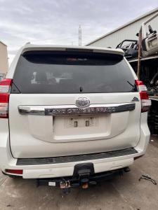2014 Toyota Prado Altitude KDJ150 image 1