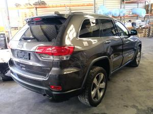 2014 Jeep Grand Cherokee WK image 1