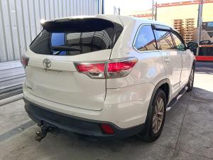 2014 Toyota Kluger XU50 image 1