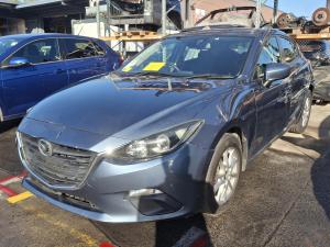2015 Mazda 3 BM image 1