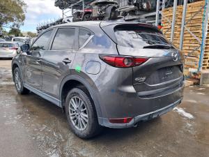2017 Mazda Cx5 KF image 1