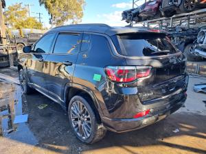 2021 Jeep Compass M6 image 1