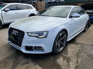 2012 Audi A5 8T image 1