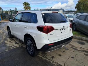 2023 Suzuki Vitara LY image 1