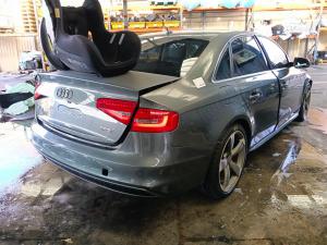 2015 Audi A4 B8 8K image 1