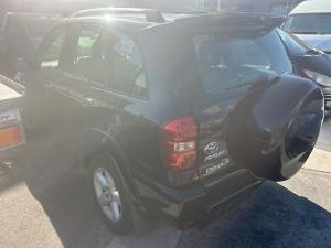 2006 Toyota Rav4 CRUISER image 1